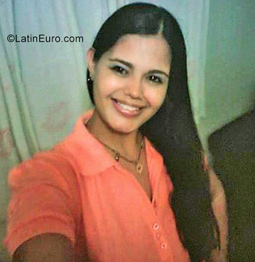 Date this funny Venezuela girl CCASTEL from Maracaibo VE1274