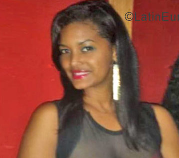 Date this nice looking Dominican Republic girl Charlotte from Santo Domingo DO31632