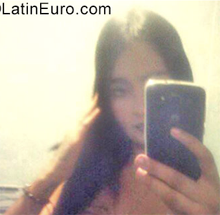Date this cute Colombia girl Mariana from Medellin CO23537