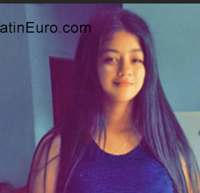Date this hot Honduras girl Estefany from Santa Rosa de Copan HN2674
