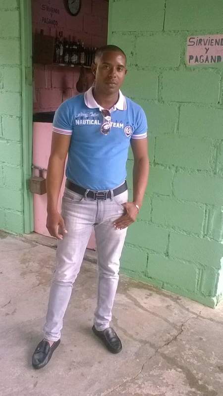 Date this charming Dominican Republic man Robin from Santiago DO37299