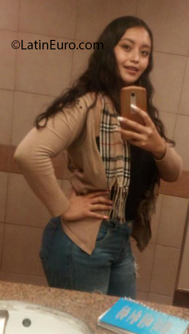 Date this young Mexico girl Annie from Cuautitlan Izcalli MX2454