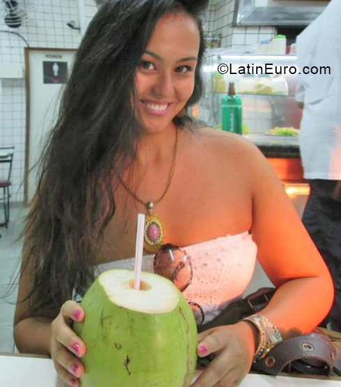 Date this pretty Brazil girl Lilia from Sao Paulo BR11707