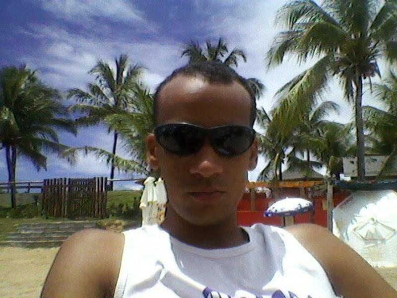 Date this cute Brazil man Leandro from Entre Rios BR11822