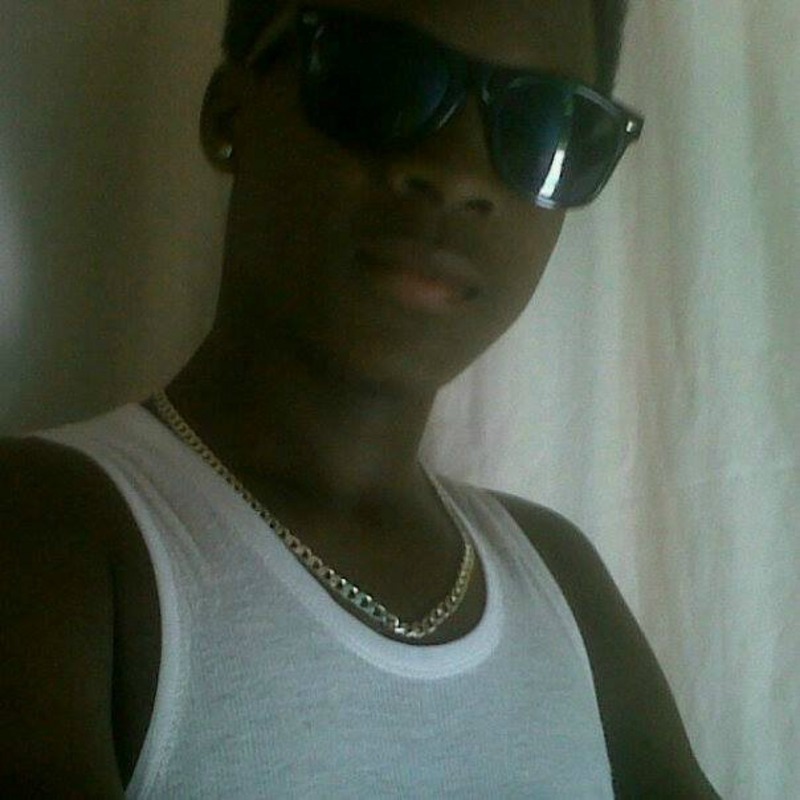 Date this georgeous Jamaica man Look from Kingston JM1385