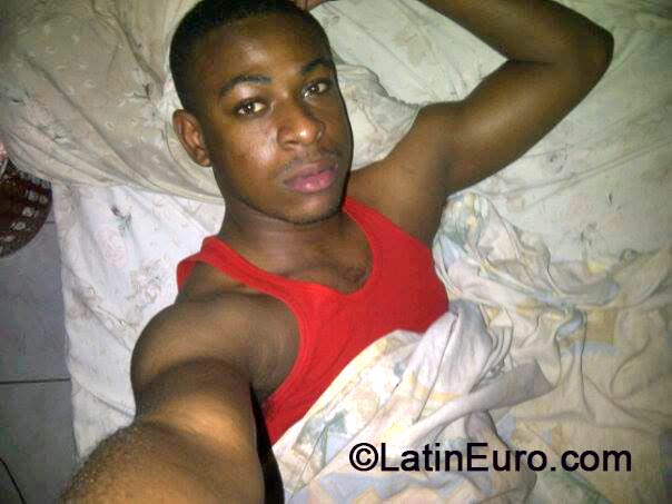 Date this hot Jamaica man Freddy from Kingston JM1531