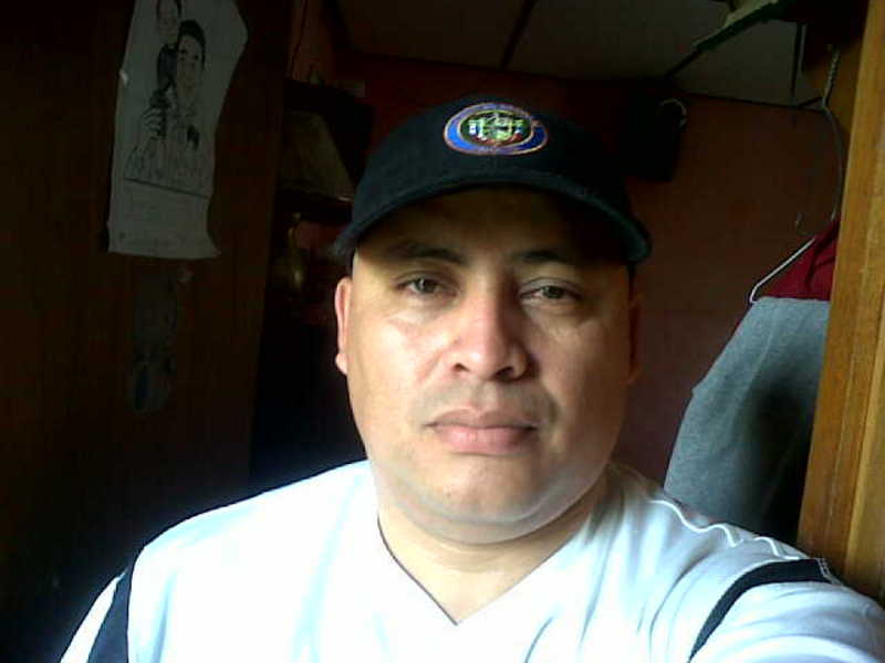 Date this happy Panama man Cipriano rios m from Panama PA498