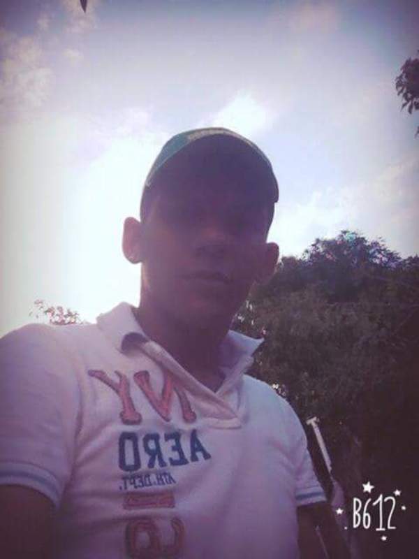 Date this young Honduras man Eduar from Olanchito HN1790