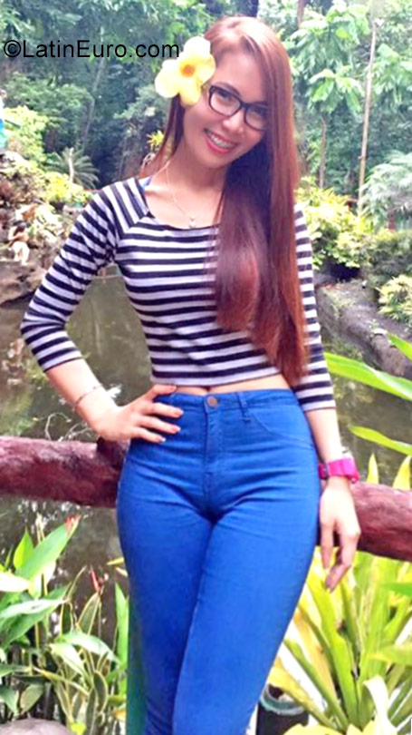 Date this foxy Philippines girl Lei from Manila/ Dhahran, Saudi Arabia PH953