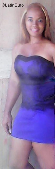 Date this nice looking Dominican Republic girl Nolia from Nagua DO28188
