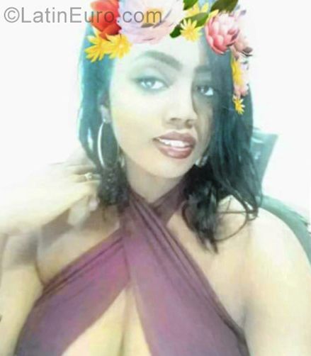 Date this young Dominican Republic girl Andreina from Hato de Mayor DO28943