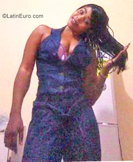 Date this lovely Jamaica girl Sandra from Montego Bay JM2476