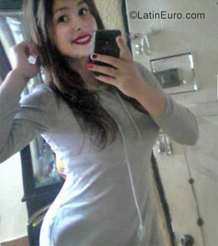 Date this passionate Colombia girl Brigeth from Bogota CO22258