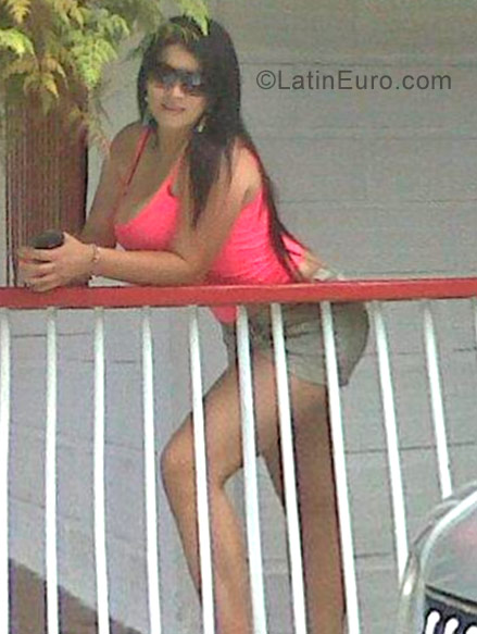 Date this hot Colombia girl Samanta from Medellin CO22393