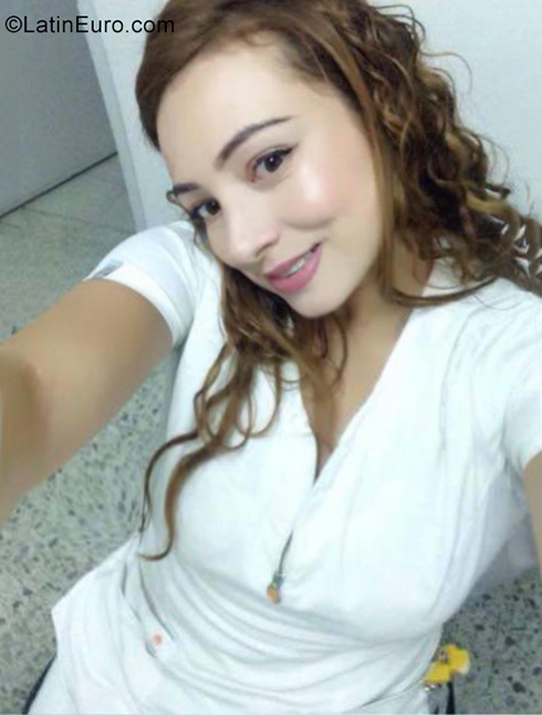 dating website where you pay for dates