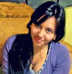 young Peru girl Joys from Lima PE1453