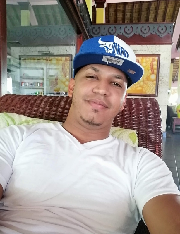 Date this good-looking Dominican Republic man Luis from Santiago DO40250