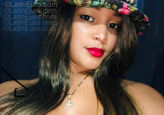 Date this hot Dominican Republic girl Abigail from Santiago DO55209