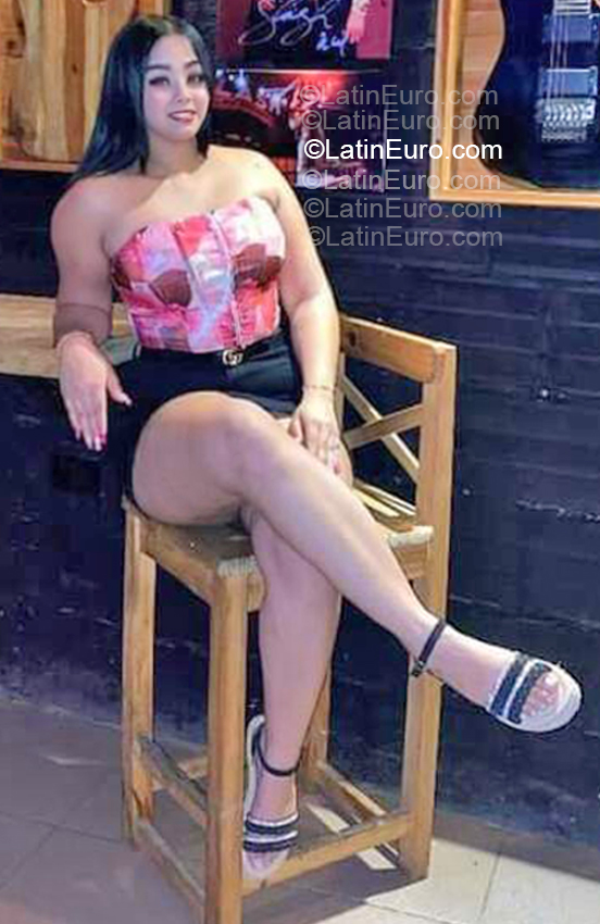 Date this good-looking Argentina girl Anabel from Las Flores AR999