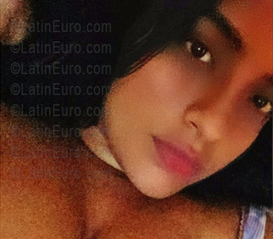 Date this tall Dominican Republic girl Yulisy from Santo Domingo DO55732