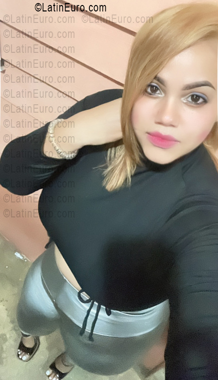 Date this sensual Dominican Republic girl Mary from Montecristi DO55846