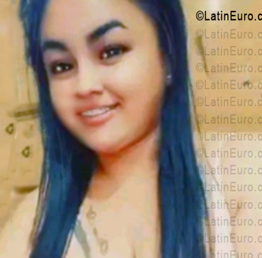 Date this sensual Venezuela girl Amy from Valencia VE5622